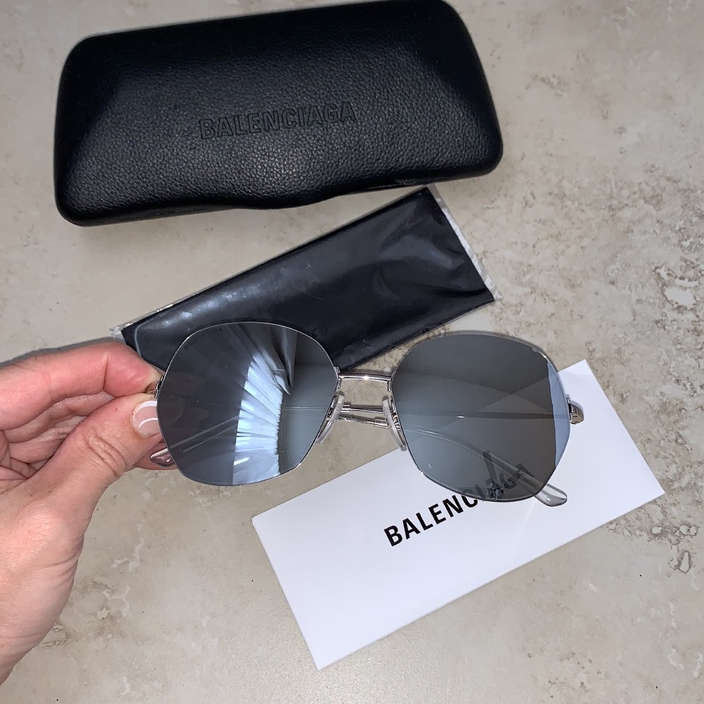BALENCIAGA sunglasses - Picture 2 of 9